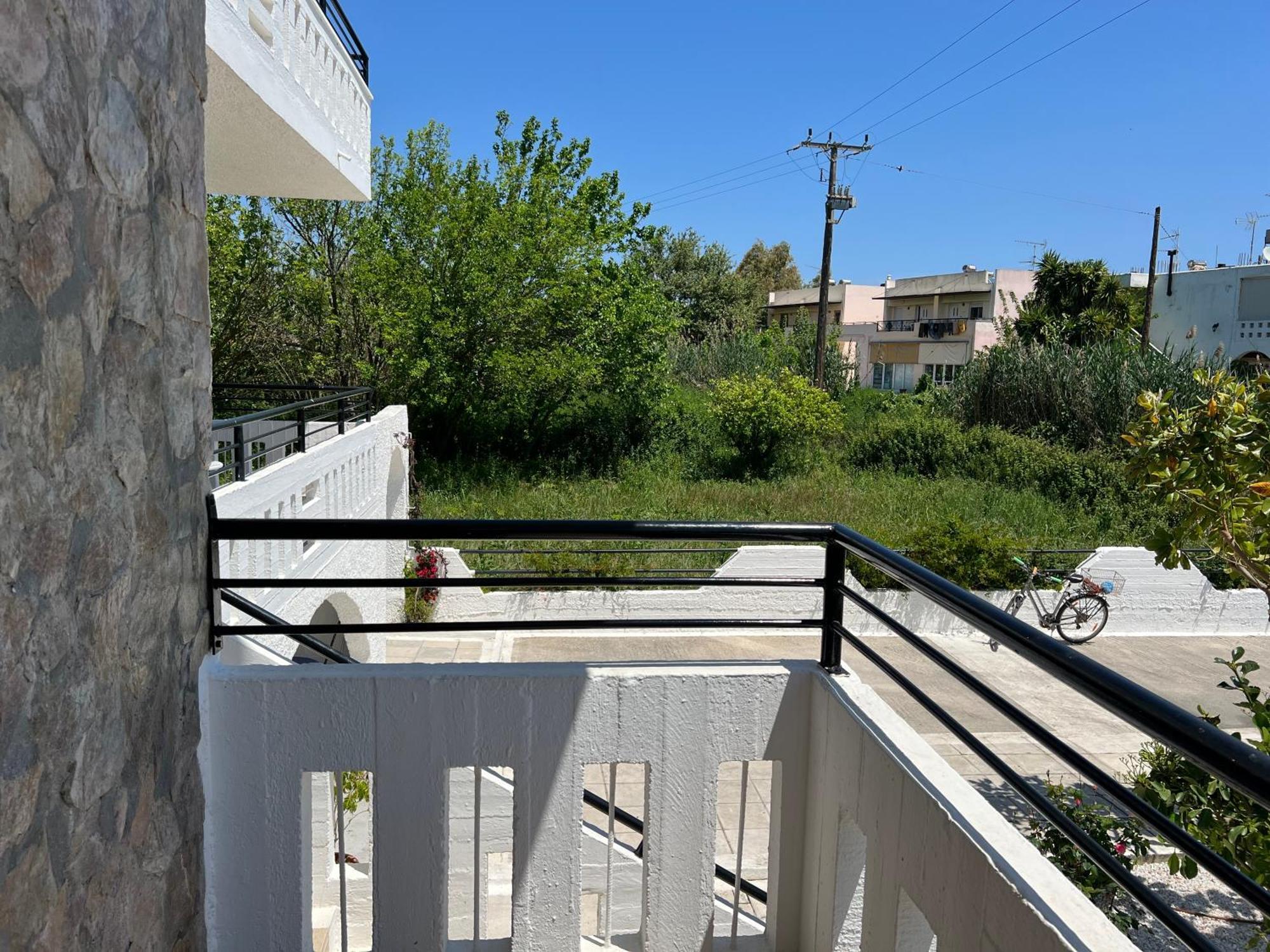 Zourpos Studios & Apartments Kalyves Exterior photo